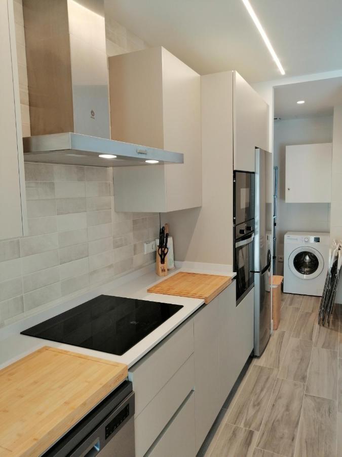 Ferienwohnung Dindurra Gijon Centro-Parking Gratuito Exterior foto