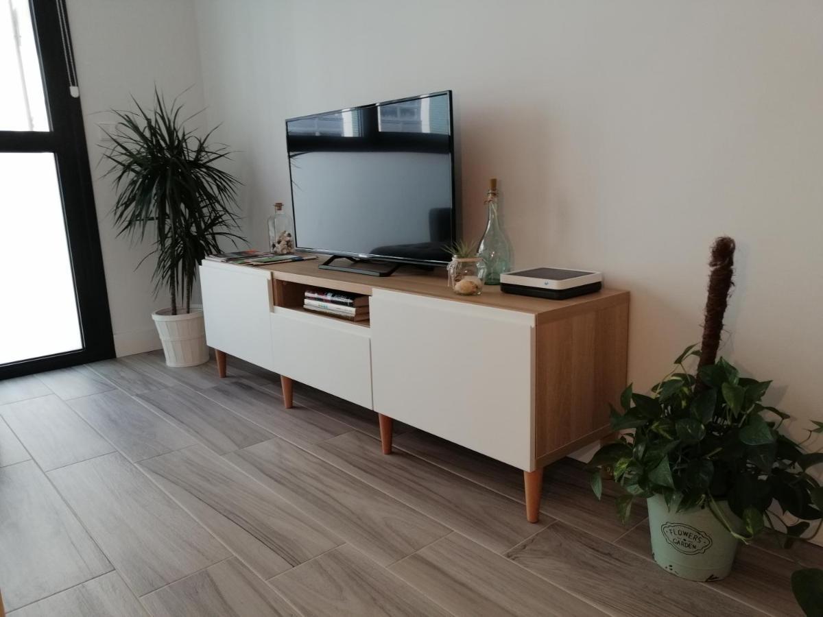 Ferienwohnung Dindurra Gijon Centro-Parking Gratuito Exterior foto