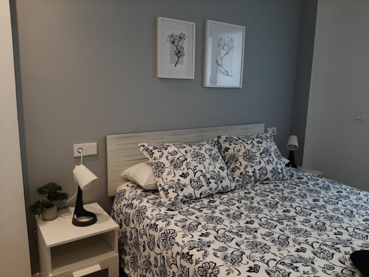 Ferienwohnung Dindurra Gijon Centro-Parking Gratuito Exterior foto